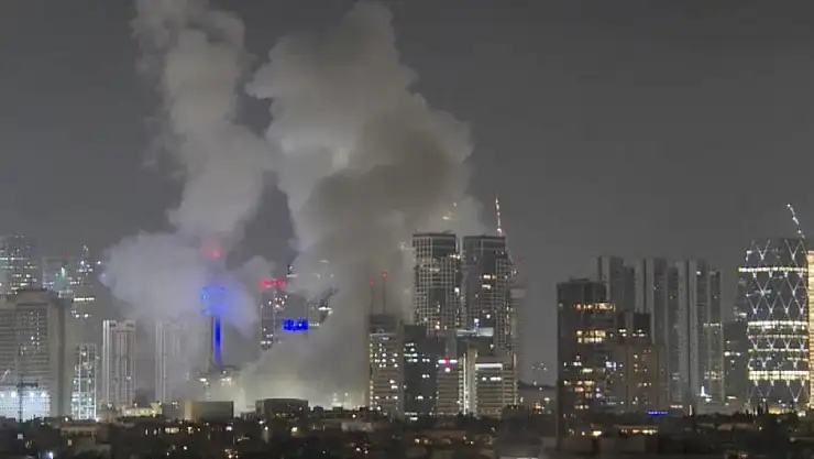 İran İsrail'e Karşılık Veriyor! Tel Aviv'den Dumanlar Yükseldi