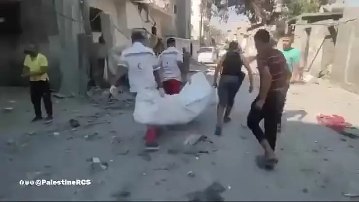 İsrail Han Yunus'a düzenlediği saldırıda 7 kişiyi katlettl, 10 kişiyi yaraladı