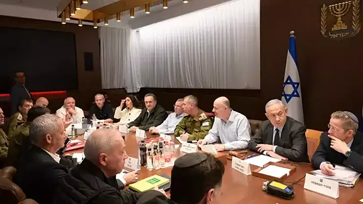 İsrail heyeti müzakereler için Kahire'ye gidecek