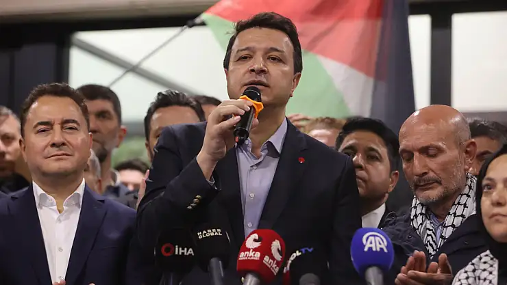 İsrail'in alıkoyduğu vekilleri karşılayan Arıkan'dan İsrail'e Mehmetçik tepkisi