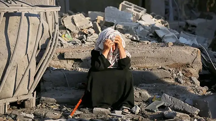 İsrail'in Saldırıları Altındaki Gazze'de Can Kaybı 64 Bin 400'e Yaklaştı