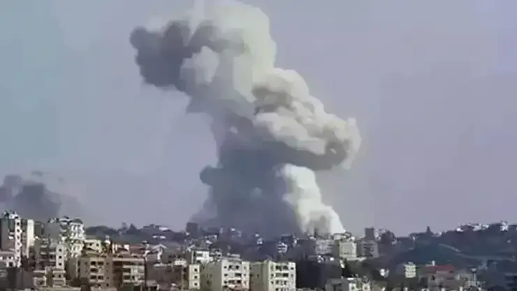 İsrail, Lübnan'ın Güneyine Saldırdı