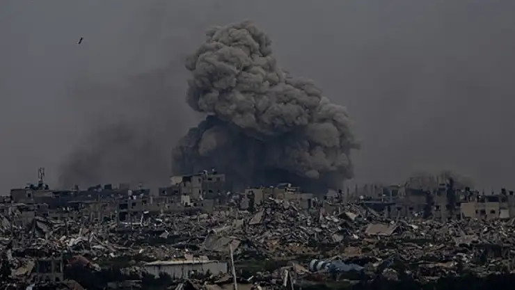 İsrail Sivillerin Saklandığı Evi Bombaladı 20 Ölü