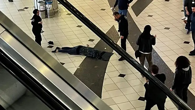 İstanbul Cevahir AVM'de Bir İntihar Vakası Daha