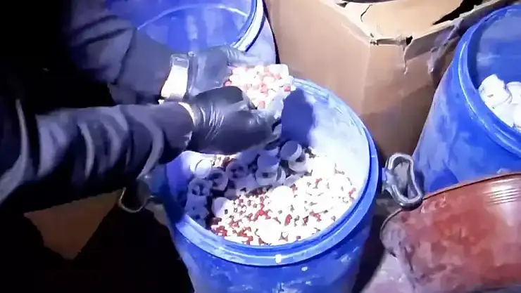 İstanbul'da uyuşturucu imalathanelerine operasyon!
