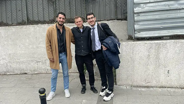 İsveçli gazeteci Joakim Medin tahliye edildi, Türkiye'den ayrıldı