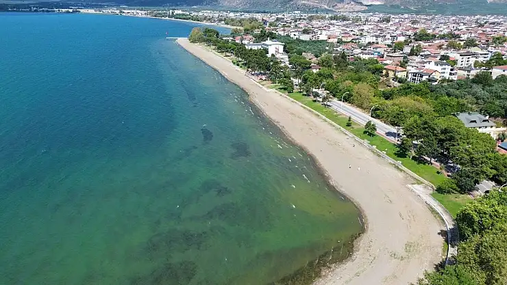 İznik Gölündeki Çekilme İki Katına Çıktı