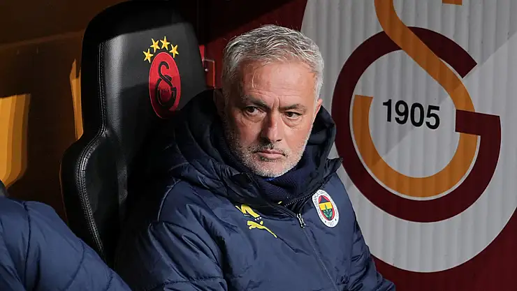 Jose Mourinho, Galatasaray'a Manevi Tazminat Davası Açtı