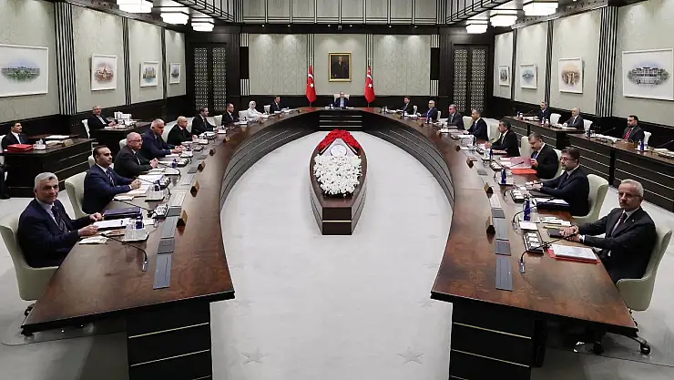 Kabinede Değişiklik Olacak mı? Hangi Bakanlar Değişecek? Yeni Kabinede Kimler Olacak? İşte Detaylar!