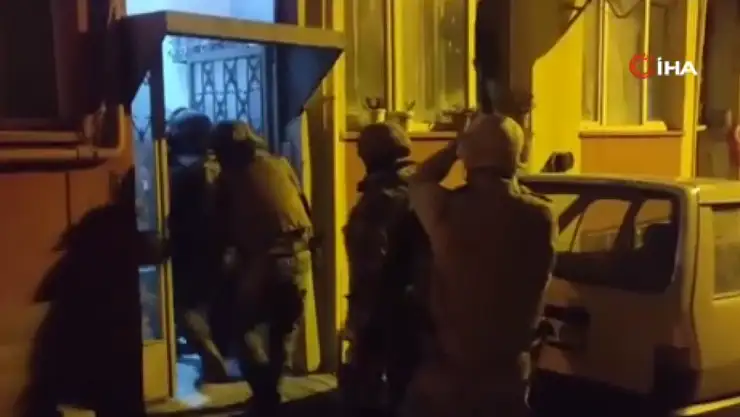 KAFES-34 Elebaşısının Gökhan Kuş'un olduğu suç örgütü çökertildi