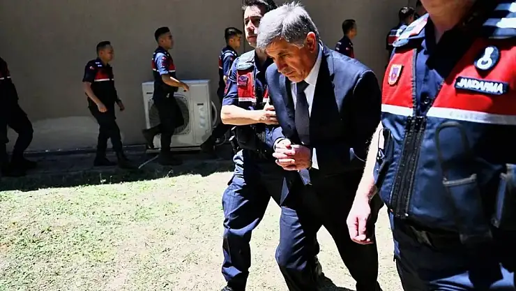 Kartalkaya Davasında Dördüncü Gün: Otel Sahibi Suçu Personele Attı