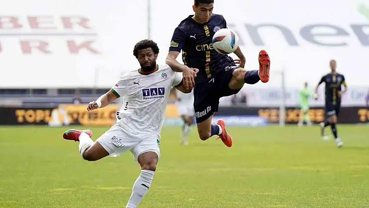 Kasımpaşa, Alanyaspor'u 2-1 Mağlup Etti!