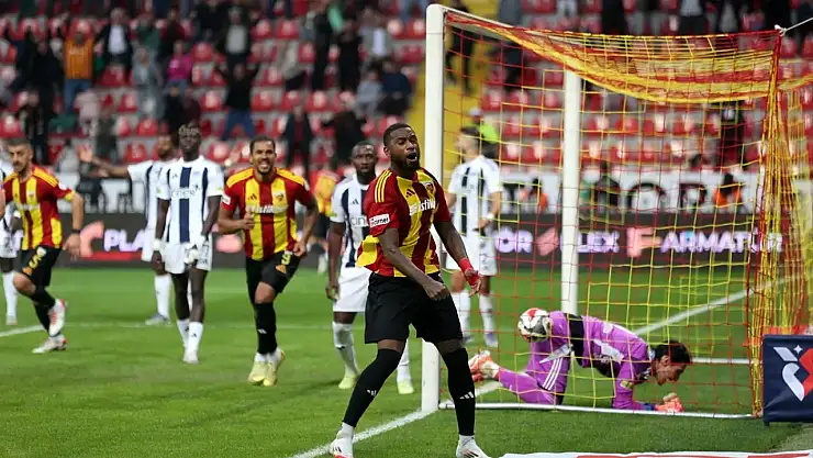 Kayserispor, Kasımpaşa'yı yenerek ilk galibiyetini aldı