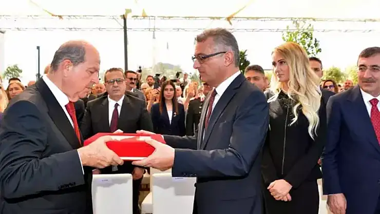 KKTC'de Cumhurbaşkanı Erhürman Görevi Devraldı