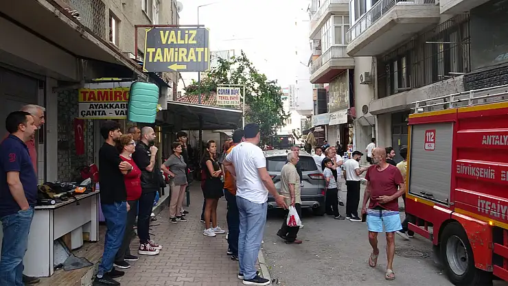 'Korku evi'ndeki bakım sırasında çıkan yangında gerçek korkuyu yaşadılar