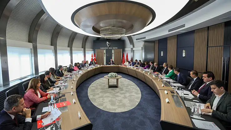 Kurultay davasının ertelenmesi kararının ardından CHP'den ilk açıklama