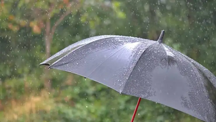 Kuvvetli yağışa dikkat: Meteoroloji'den 25 İle Sarı Kodlu Uyarı!