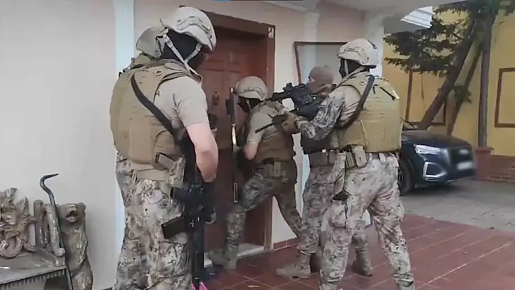 KUYU-4: Uluslararası Uyuşturucu Ticareti Yapan 4 Suç Örgütü Çökertildi, 4 Elebaşı Yakalandı