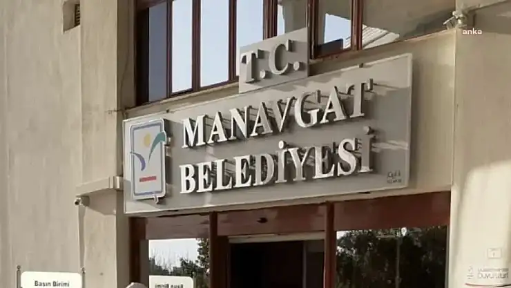 Manavgat Belediyesi'ndeki Yolsuzluk Ve Rüşvet Soruşturmasında İddianame Kabul Edildi