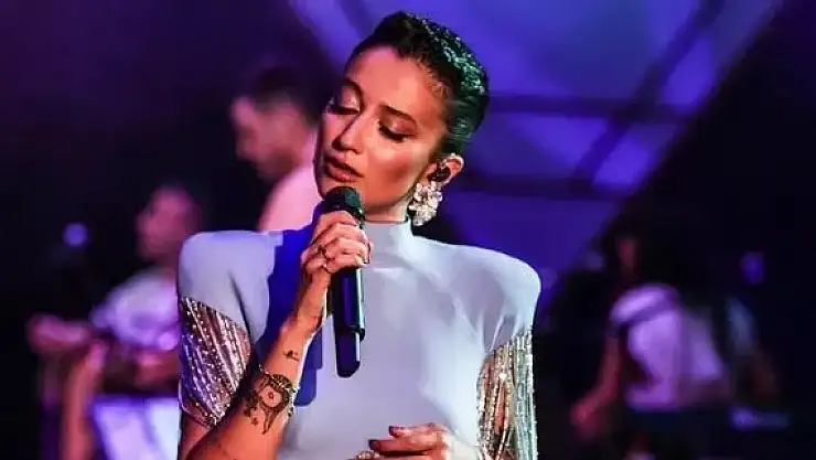 Melike Şahin, iptal olan İBB konseri hakkında konuştu.