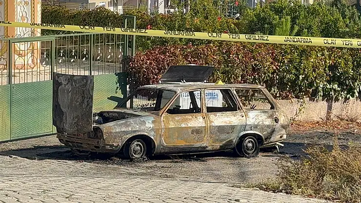 Mersin'de dehşet: 1'i çocuk 2 ölü, 1 yaralı