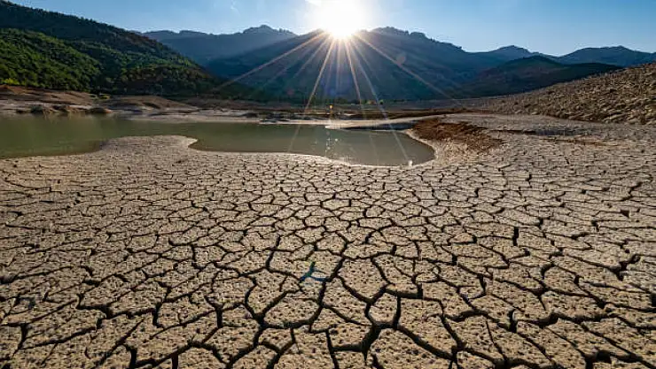 Meteoroloji Uyardı! Tüm Ülkede 'Olağanüstü Kuraklık' Alarmı