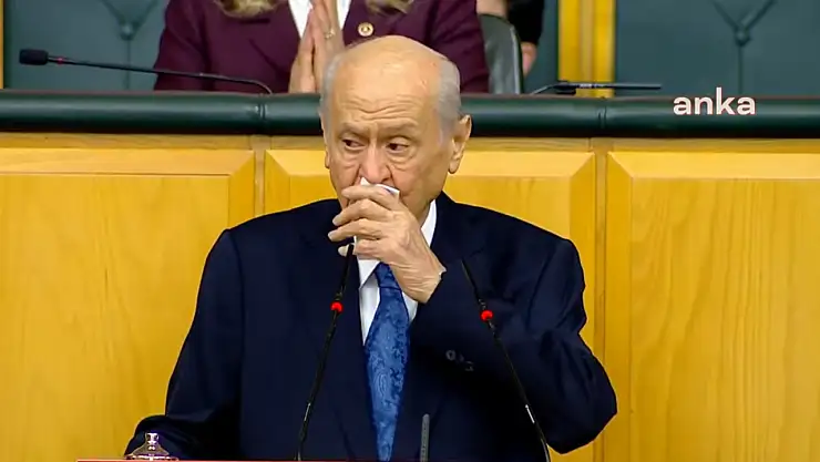 MHP Lideri Bahçeli Kartalkaya Faciasında Ölen Çocukları Andı, Gözyaşlarını Tutamadı