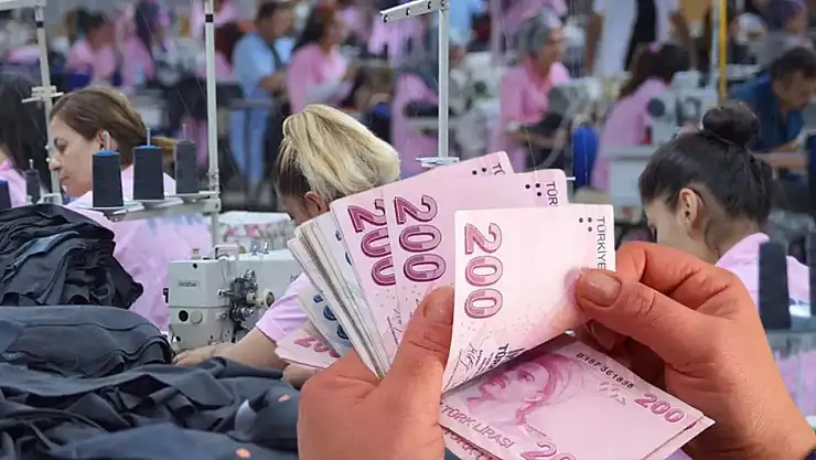 Milyonlarca Çalışanı İlgilendiriyor! Asgari Ücret Ne Kadar Olacak? İktisatçılardan Dikkat Çeken Çağrı