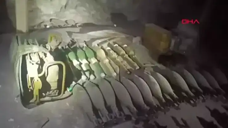 MSB: Pençe-Kilit bölgesinde silah ve mühimmat ele geçirildi