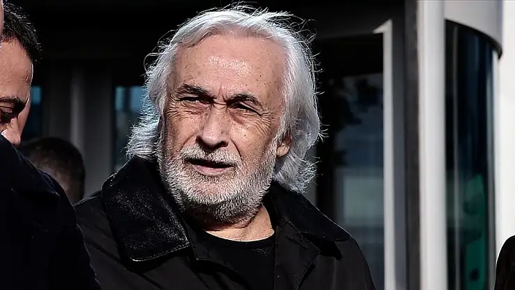 Müjdat Gezen'den Aybüke Pusat'a İş Teklifi