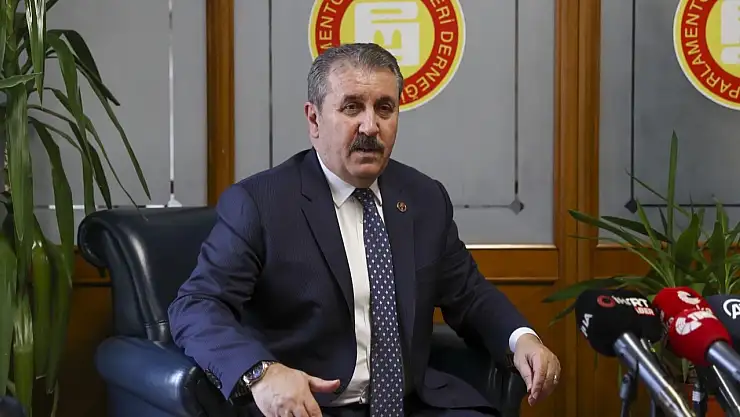 Mustafa Destici Kimdir?