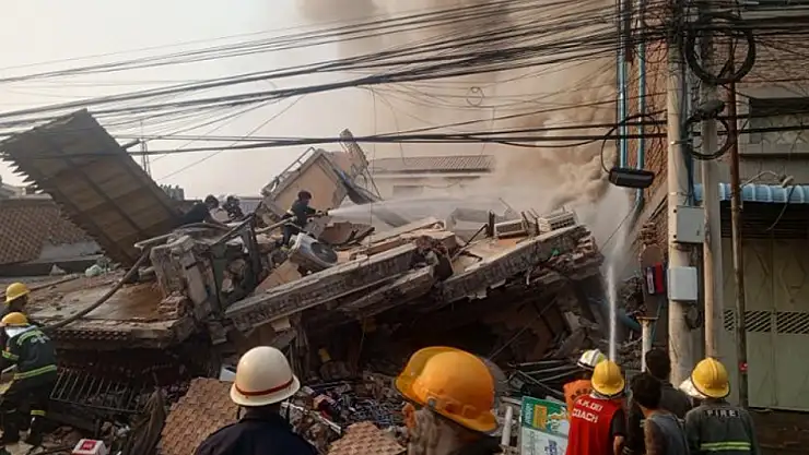 Myanmar'daki depremlerde can kaybı sayısı 3 bini geçti