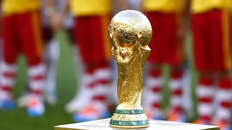 Bakan Koca'dan İstanbul'daki patlamada 'Yaralıların tedavisi devam ediyor' Açıklaması