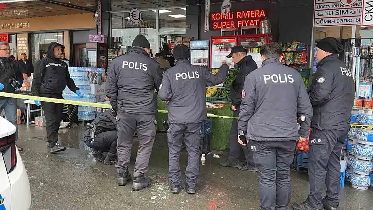 Oğlunu 'Darp Etti' Diye Market Çalışanını Silahla Vurdu