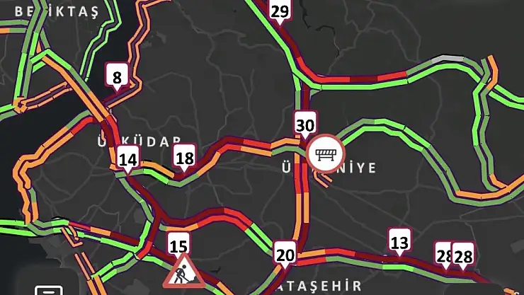 Okullar açıldı, İstanbul'da trafik yoğunluğu başladı