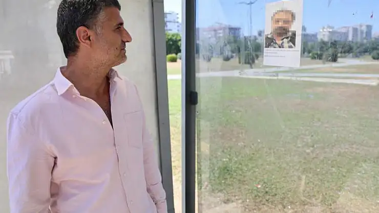 Otobüs Duraklarına Asılan İlan Kenti Karıştırdı! Bakan Bir Daha Bakıyor