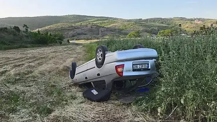 Otomobil şarampole yuvarlandı 5 yaralı