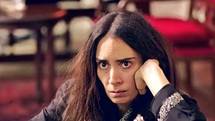 Oyuncu Melisa Sözen Terörist Kıyafeti Giydiği İçin İfade Verdi