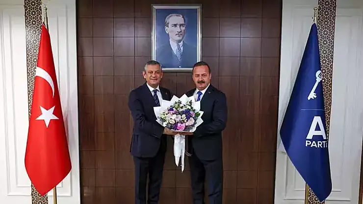 Özgür Özel, Anahtar Parti'yi Ziyaret Etti