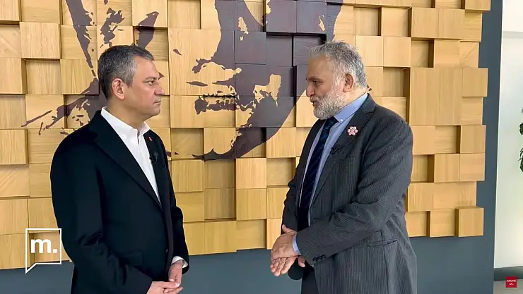 Özgür Özel CHP'yi Ve Toplumsal Muhalefeti Yeniden Sokakla Ve Mücadeleyle Tanıştırıyoruz