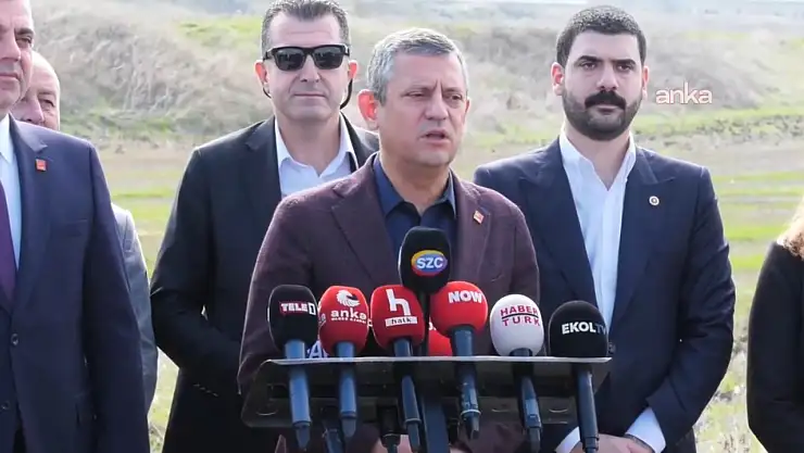 Özgür Özel'den, CHP İl Kongrelerinin iptalini isteyen Lütfü Savaş'a ilk yanıt