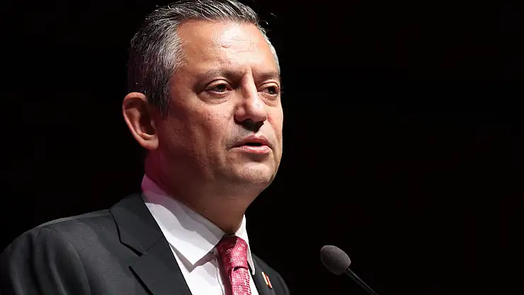 Özgür Özel'den Kayyum Tepkisi: 'Patron millettir'