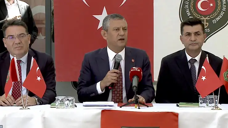 Özgür Özel'den Süreç Komisyonu Açıklaması! Bahçeli'ye Yanıt Verdi