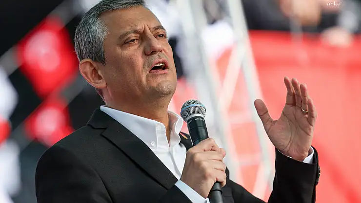 Özgür Özel Gençlere Vizesiz Bir Yaşam, Yasaksız Bir Yaşam Vadediyoruz