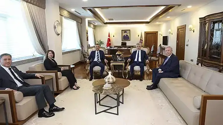 Özgür Özel Kayyum Siyaseten Mümkün Değil