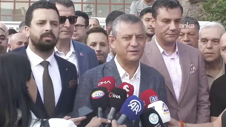 Özgür Özel Manisa'da: Gözaltındakilere uygulanan muameleye sert tepki!