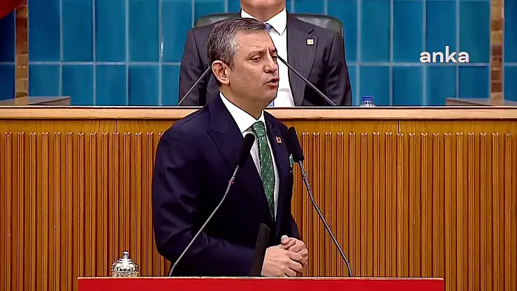 Özgür Özel: 'Rakı hesabı yapıyor' diyor, canın hesabını yapıyorum ben burada