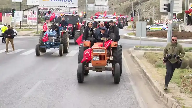 Özgür Özel Yozgat Mitingindeki Doluluğa Dikkat Çekti! Özel'den Kritik Açıklamalar