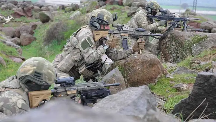 Pençe-Kilit Bölgesinde Teröristlere Ağır Darbe Vuruldu!