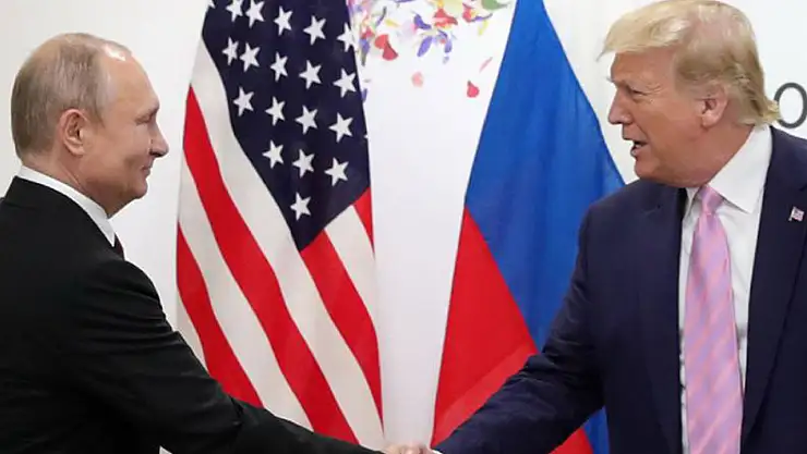 Putin ve Trump, İran ile İsrail arasındaki çatışmaları görüştü